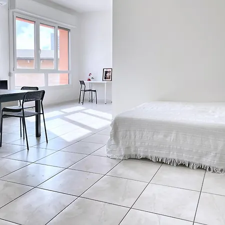 Ur Nest Ferravilla Lägenhet Bologna